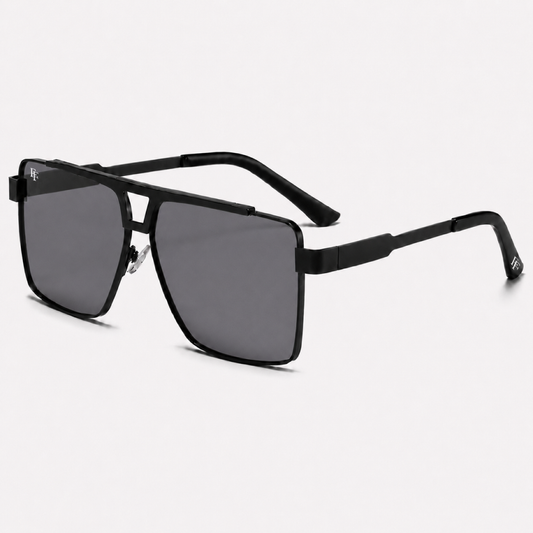 Nostrum Black/Black