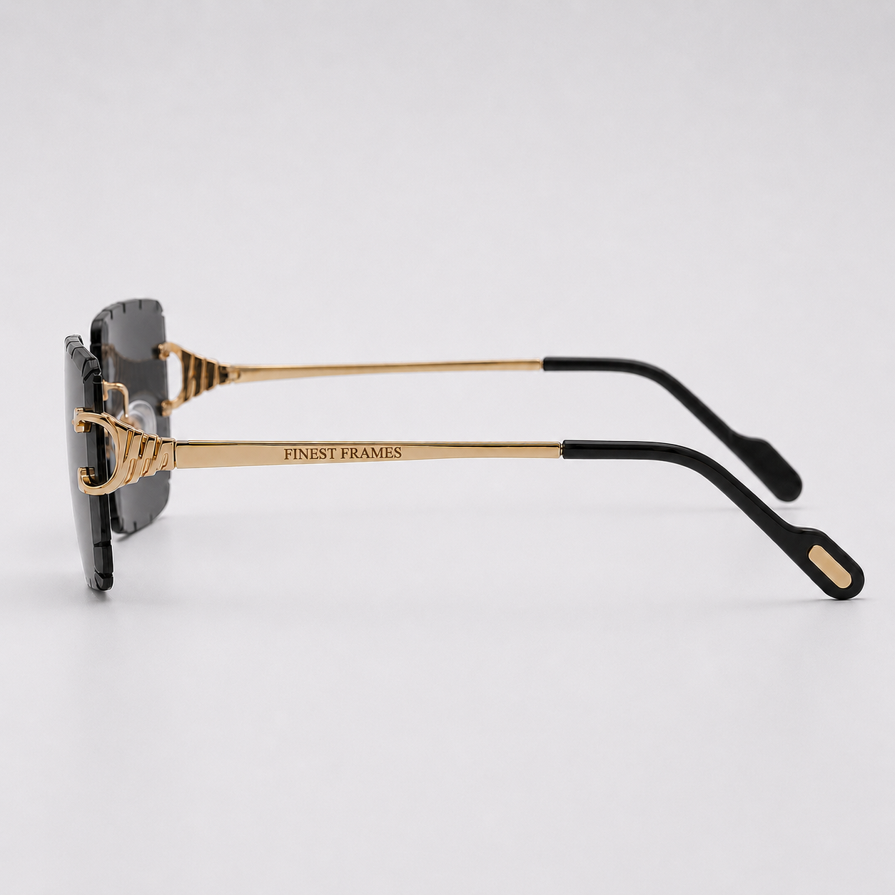 Blair V2 Black/Gold