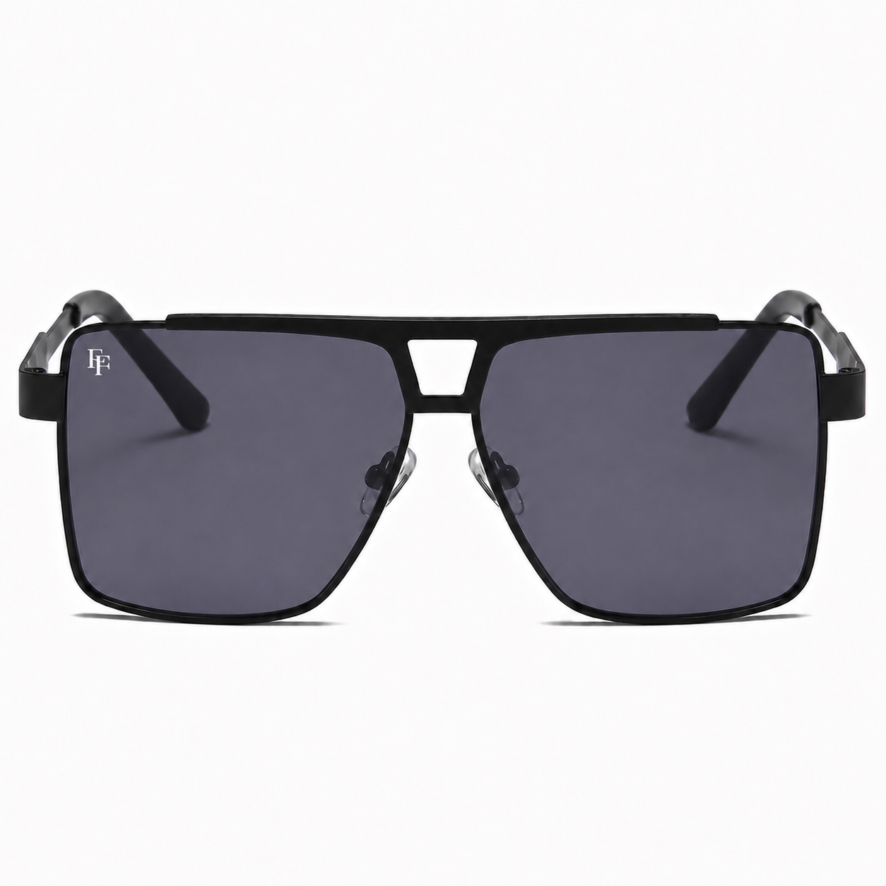 Nostrum Black/Black